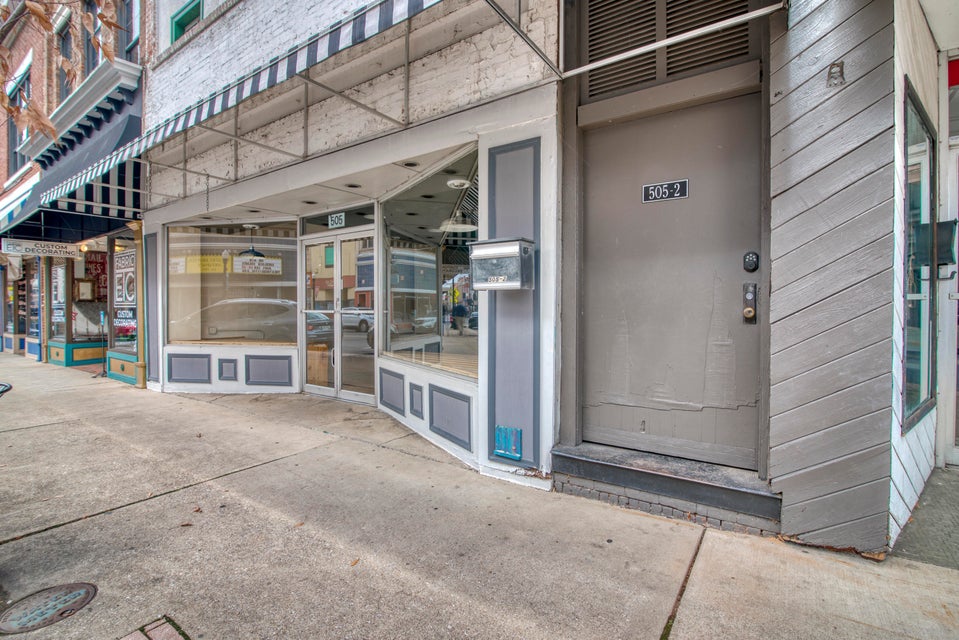 Photo #4: 505 State Street