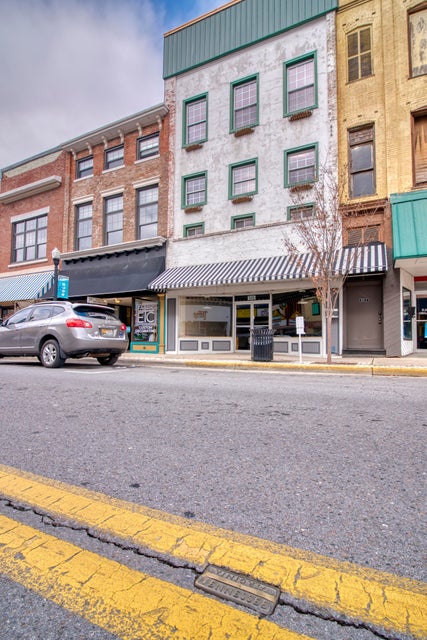Photo #6: 505 State Street