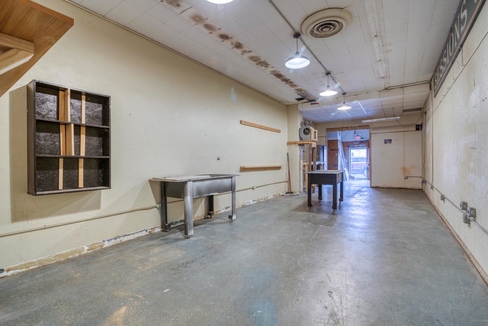 Photo #16: 505 State Street