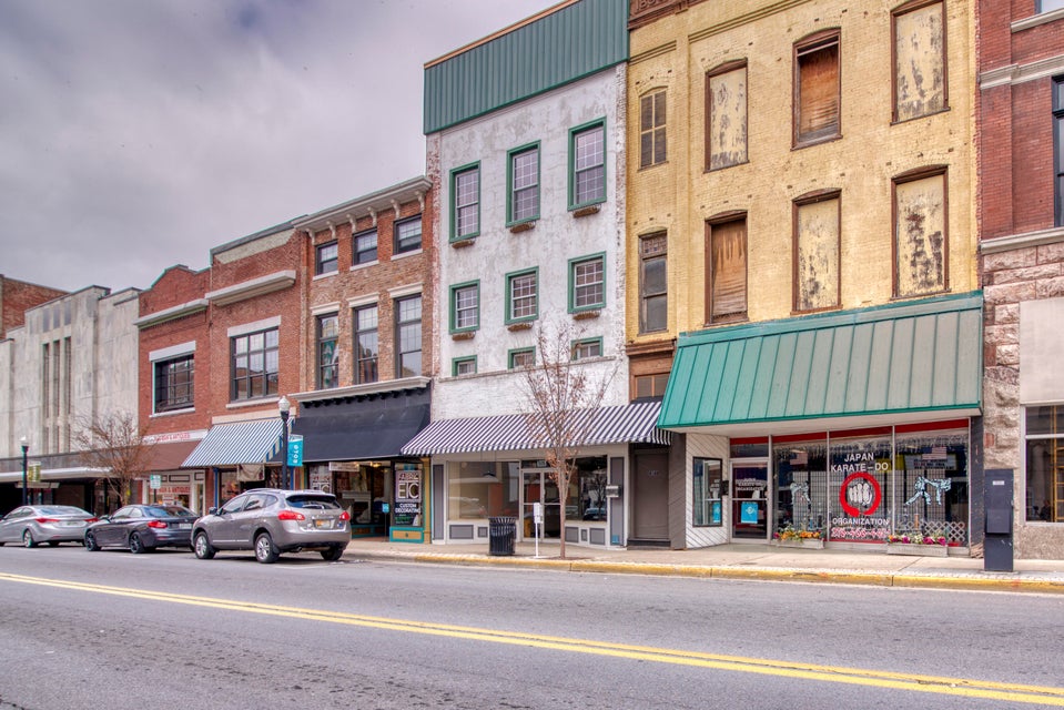 Photo #1: 505 State Street