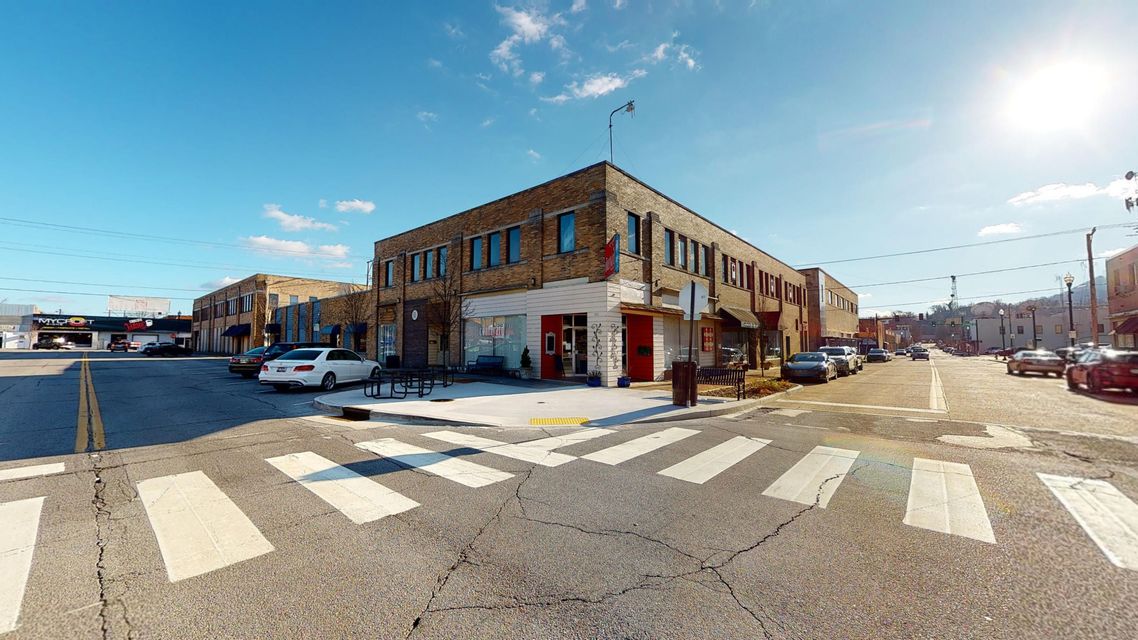 Photo #1: 201-217 New Street
