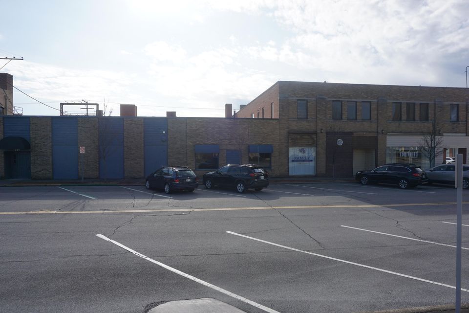 Photo #6: 201-217 New Street