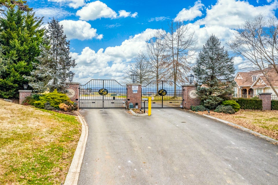 Photo #18: 9043 Paradise View Drive
