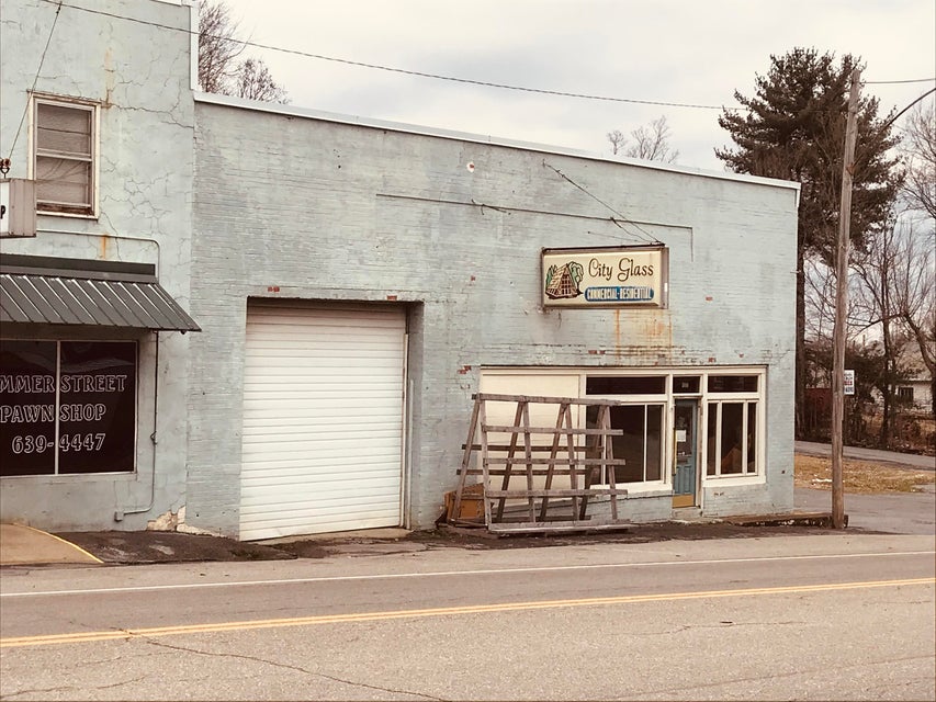 Photo #3: 508 Summer Street