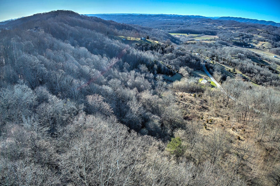 Photo #6: 1100 Highridge Drive