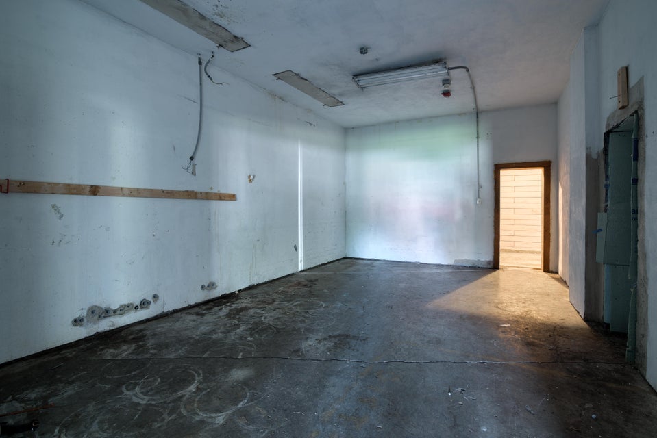 Photo #18: 350 Park Street