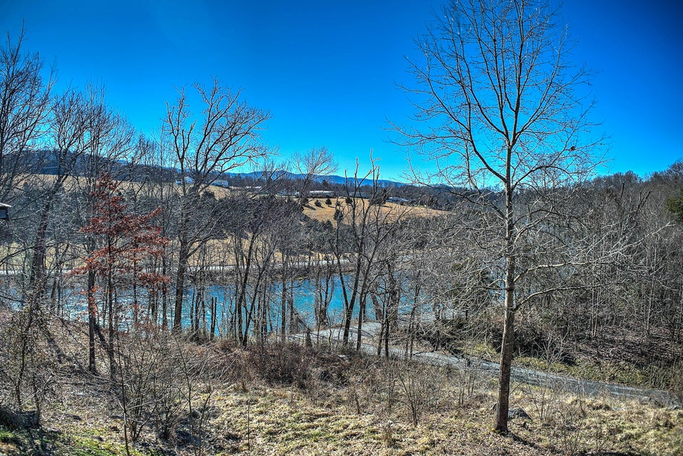 Photo #22: 320 Rock Ledge
