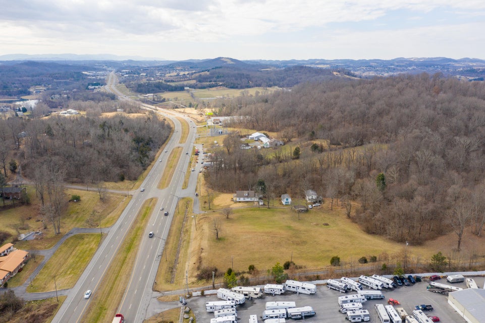 Photo #5: 4439 Bristol Highway