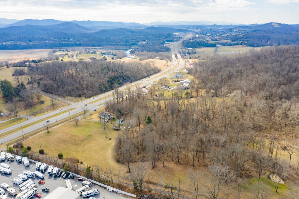 Photo #31: 4439 Bristol Highway