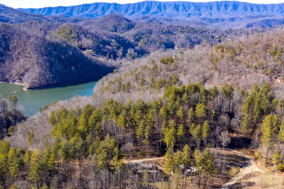 Photo #10: 822 Sugar Hollow Road