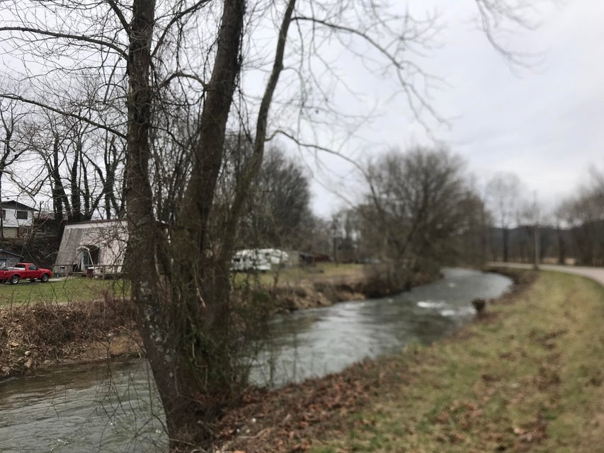 Photo #3: 160 Arnold Road