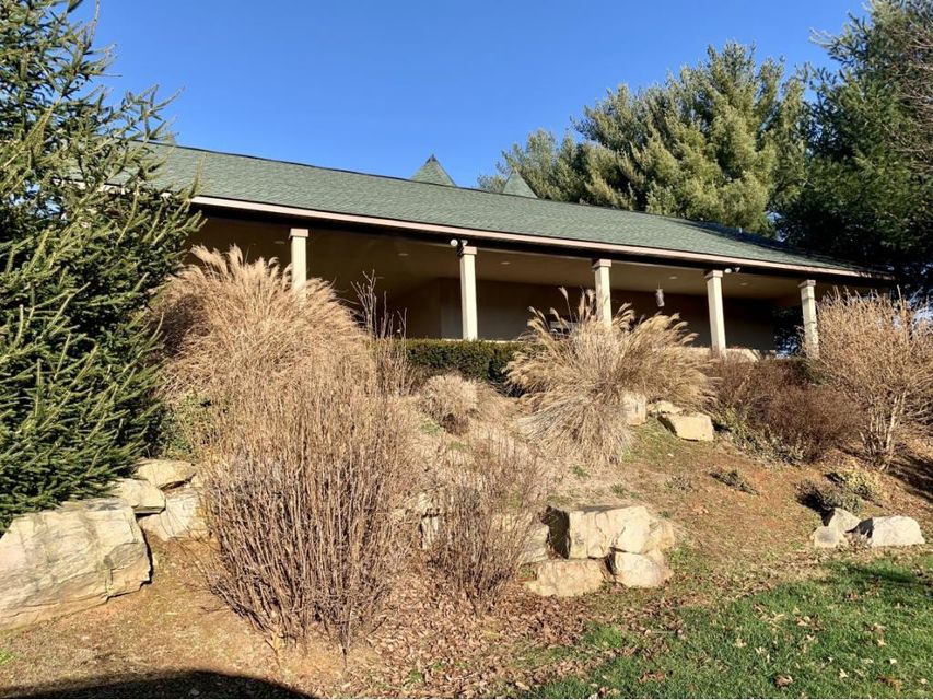 Photo #6: 1148 Biltmore Place