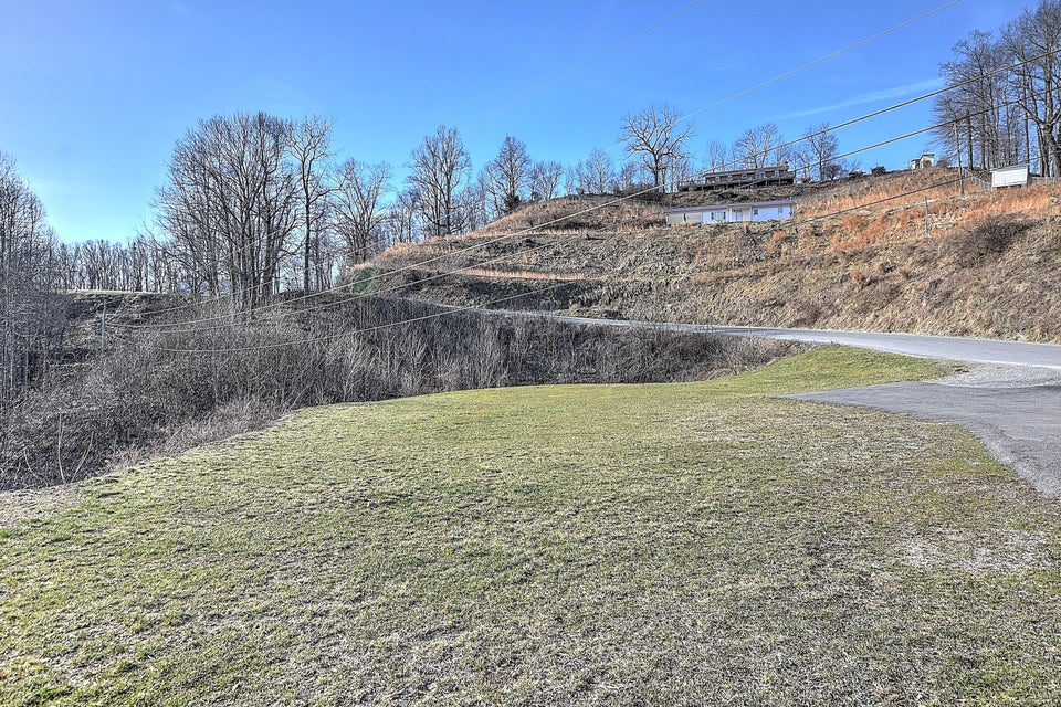 Photo #28: 1862 Indian Grave Gap Road