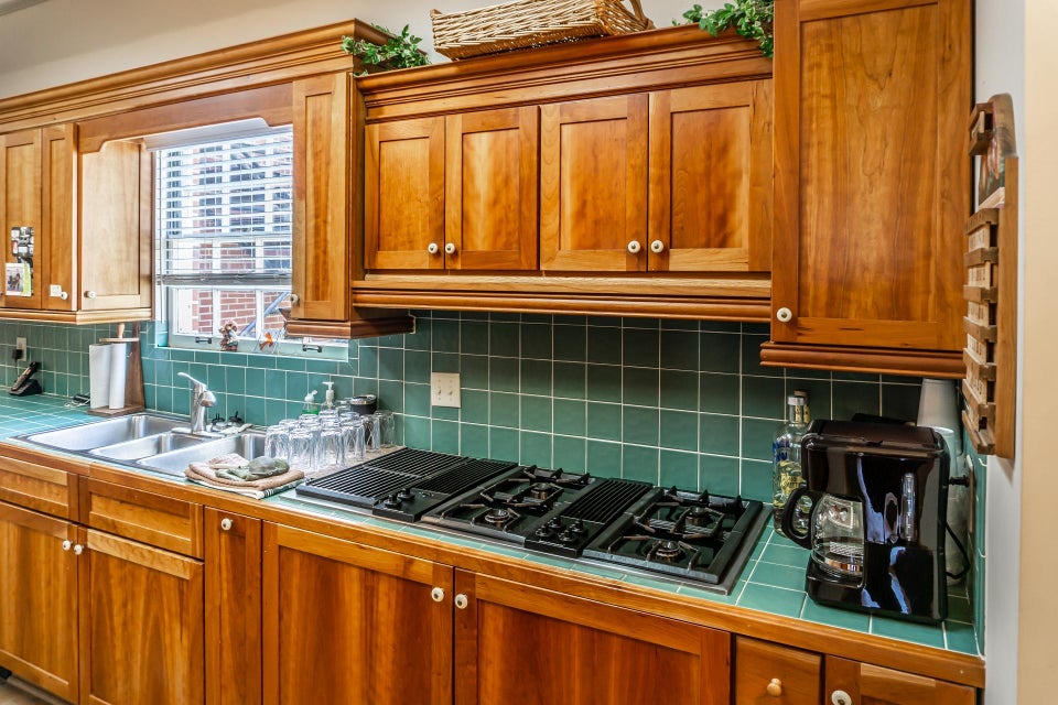 Photo #8: 900 Tusculum Boulevard