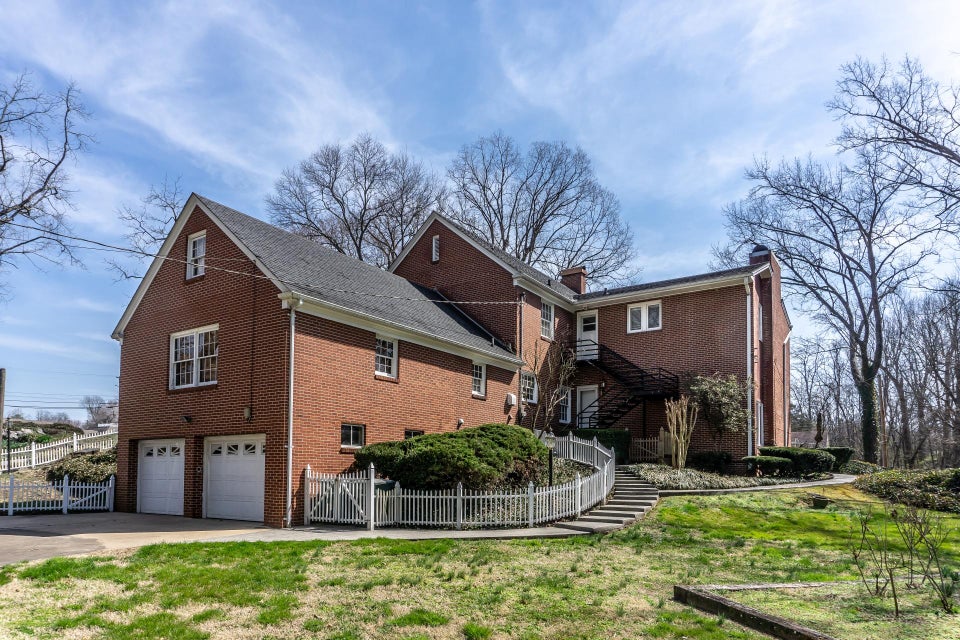 Photo #4: 900 Tusculum Boulevard