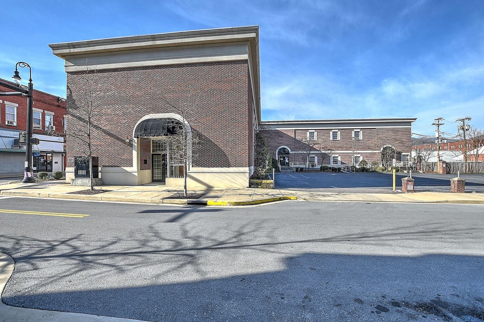 Photo #13: 201 Main Avenue