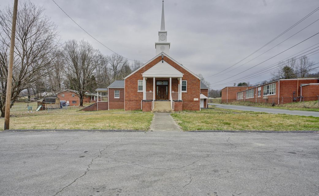 Photo #9: 127 Carolina Avenue