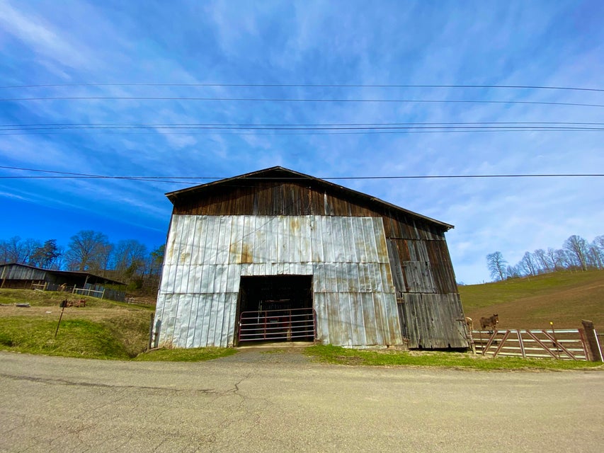 Photo #29: 889 Caney Valley Loop