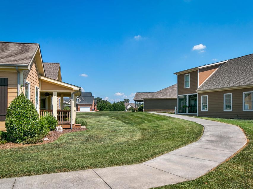 Photo #29: 1321 Knightsbridge Circle