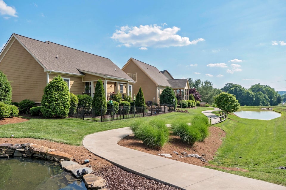 Photo #16: 1616 Mapleridge Court