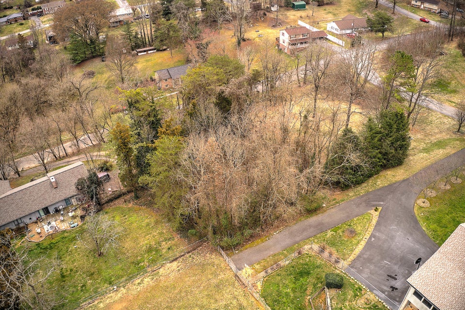 Photo #4: Tbd Windsor Forest Drive