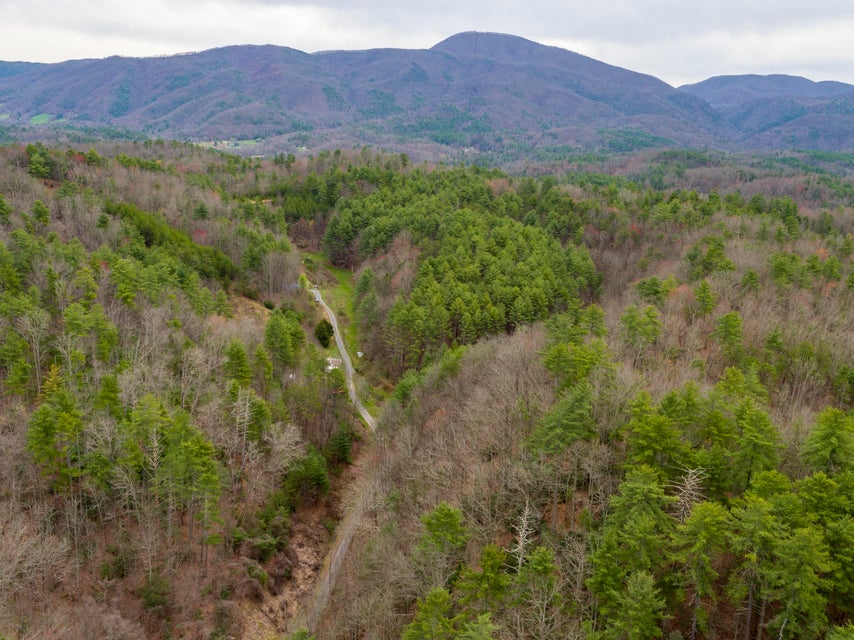Photo #10: 410 Seay Hollow Road
