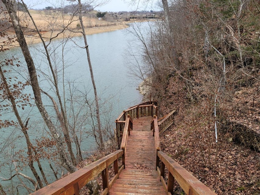 Photo #8: 23233 Moonshine Aka Lake Pointe Dr. Drive