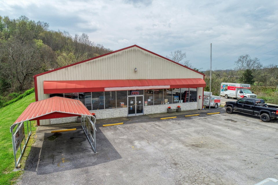 Photo #2: 4185 Andrew Johnson Highway
