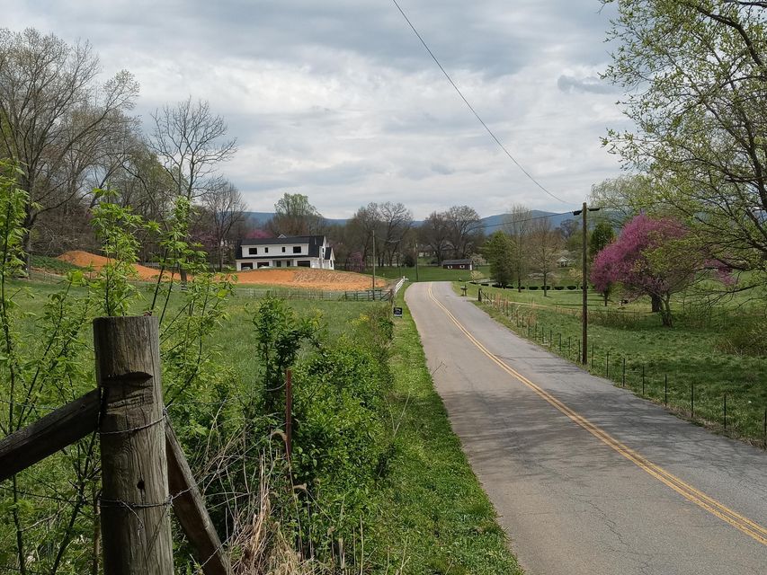 Photo #16: 309 Sells Road