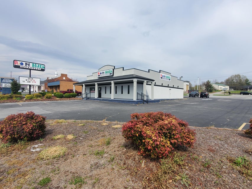 Photo #2: 1800 Market Street