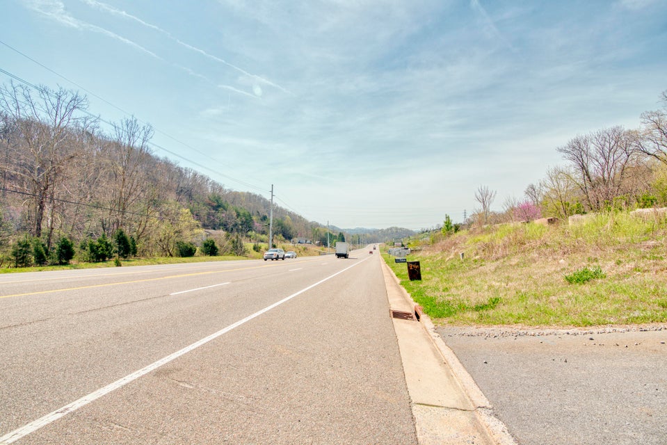 Photo #48: 3460 Highway 75