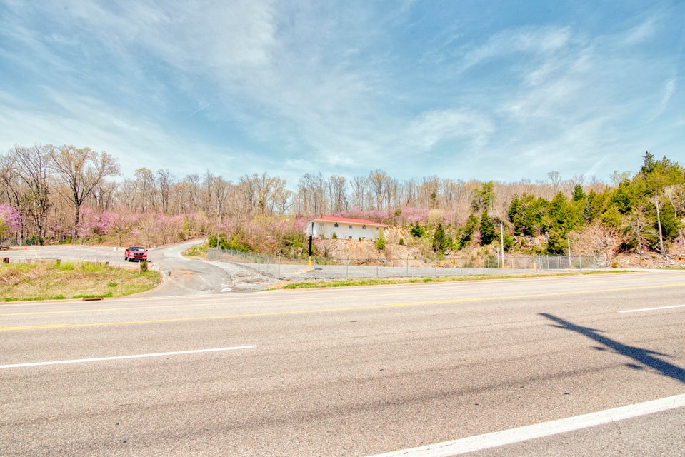 Photo #49: 3460 Highway 75