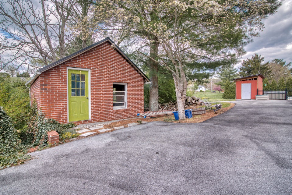 Photo #6: 19215 Old Jonesboro Rd. Road