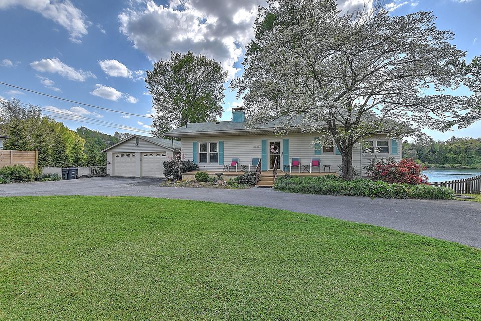 Photo #1: 3733 Hemlock Park Drive