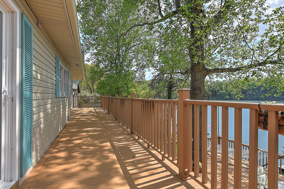 Photo #12: 3733 Hemlock Park Drive
