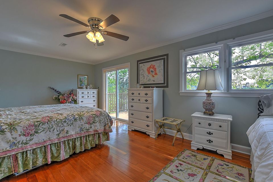 Photo #10: 3733 Hemlock Park Drive