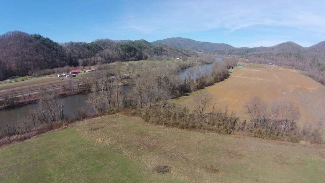 Photo #11: Lot 21 River Rapids Way