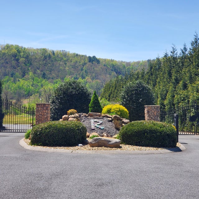 Photo #26: Lot 21 River Rapids Way