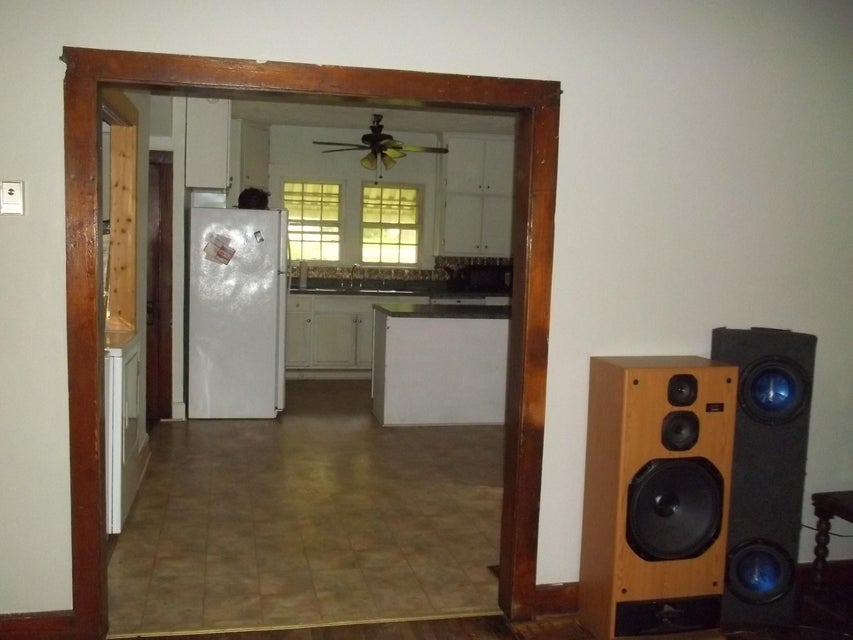 Photo #6: 506 West Main Blvd
