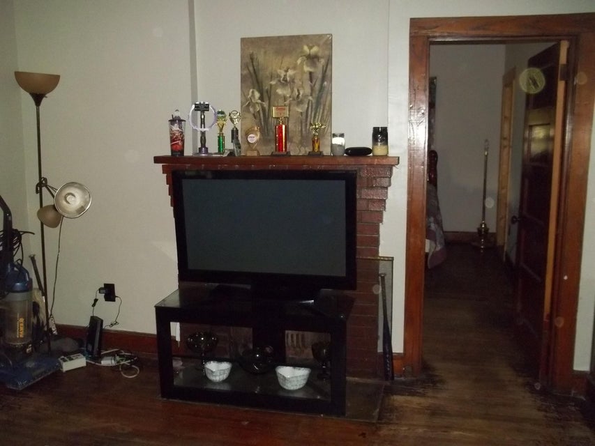 Photo #7: 506 West Main Blvd