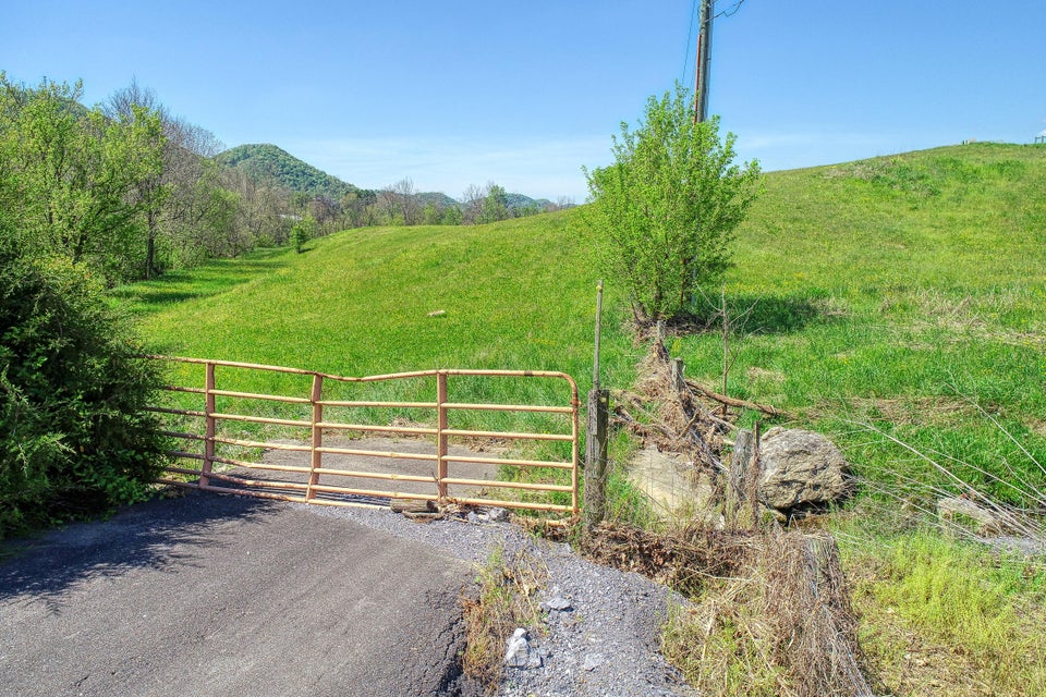 Photo #27: Tbd Old Mill Road