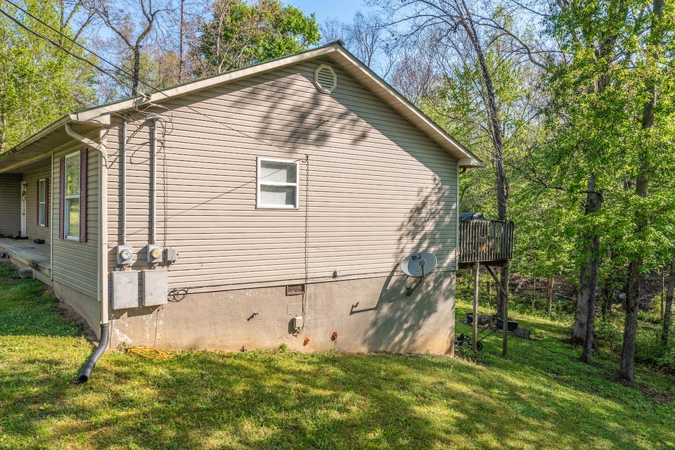 Photo #4: 5525 Spencer Hale Road