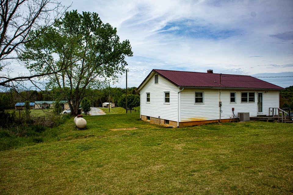 Photo #13: 1008 Old Cemetery Road