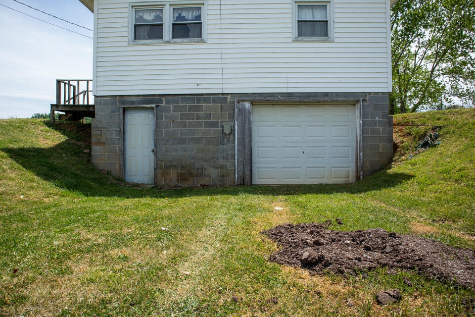 Photo #15: 1008 Old Cemetery Road