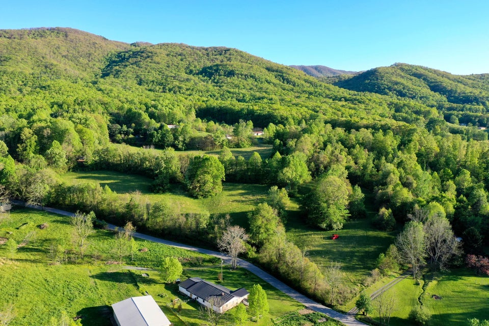 Photo #7: Tbd Sweet Hollow Road