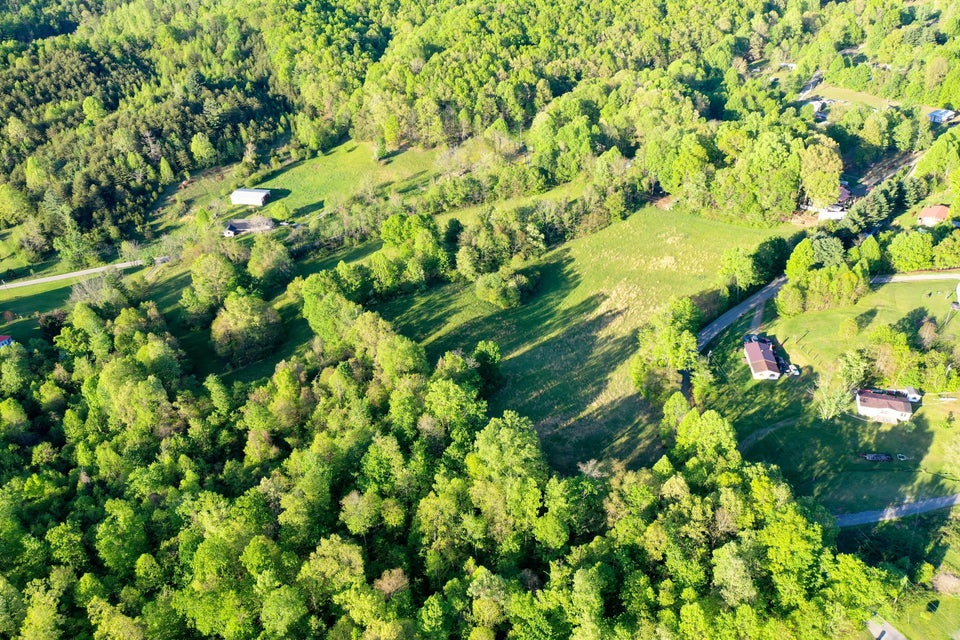 Photo #10: Tbd Sweet Hollow Road