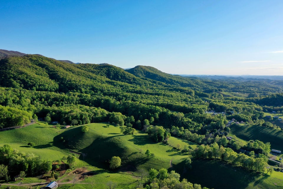 Photo #15: Tbd Sweet Hollow Road