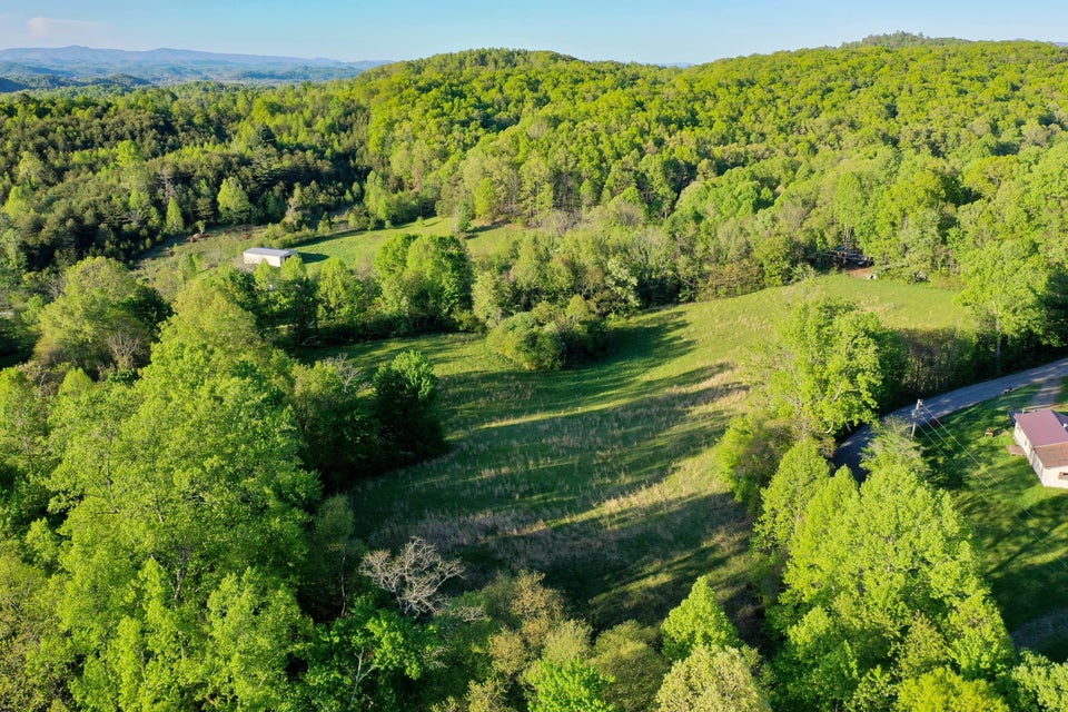 Photo #17: Tbd Sweet Hollow Road