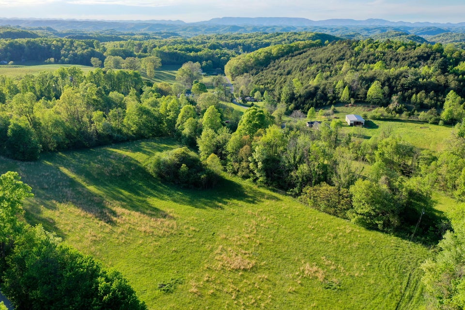 Photo #18: Tbd Sweet Hollow Road