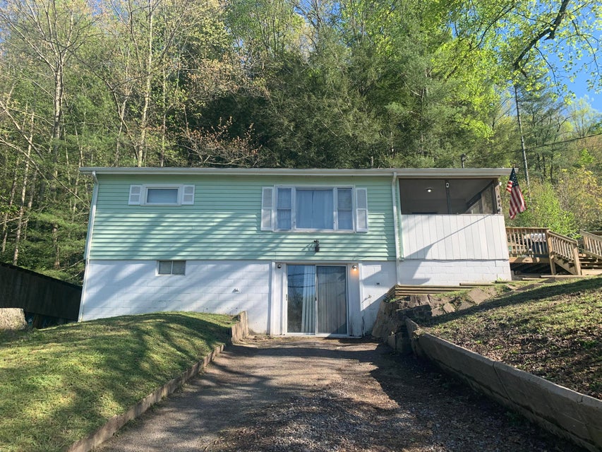 Photo #1: 404 Woodland Terrace